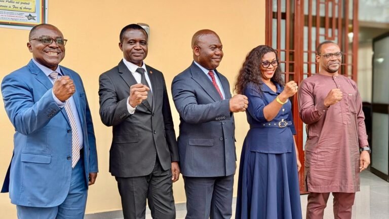 Boxe : un magistrat pour nettoyer les écuries d'Augias de la Fecaboxe