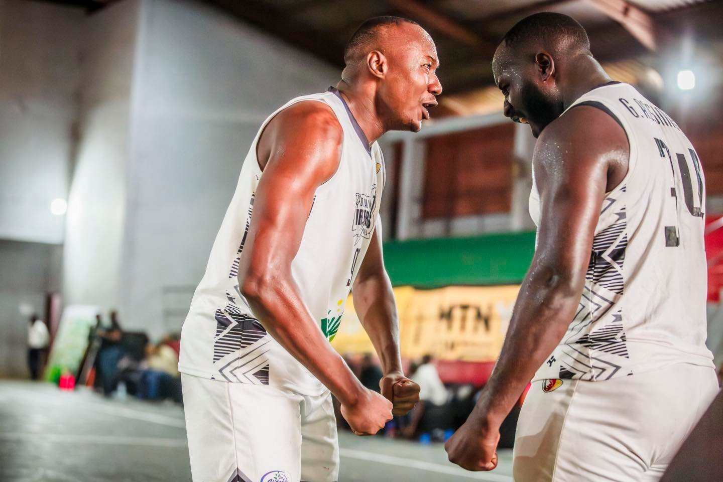 Championnat national Basketball : chocs, surprises et revers, la phase aller embrase le parquet